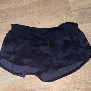 Lululemon Speed Up Size 4